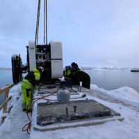 Akkurat tidsnok til å få mutterne på plass før MF Hamarøy kommer og lager krøll.